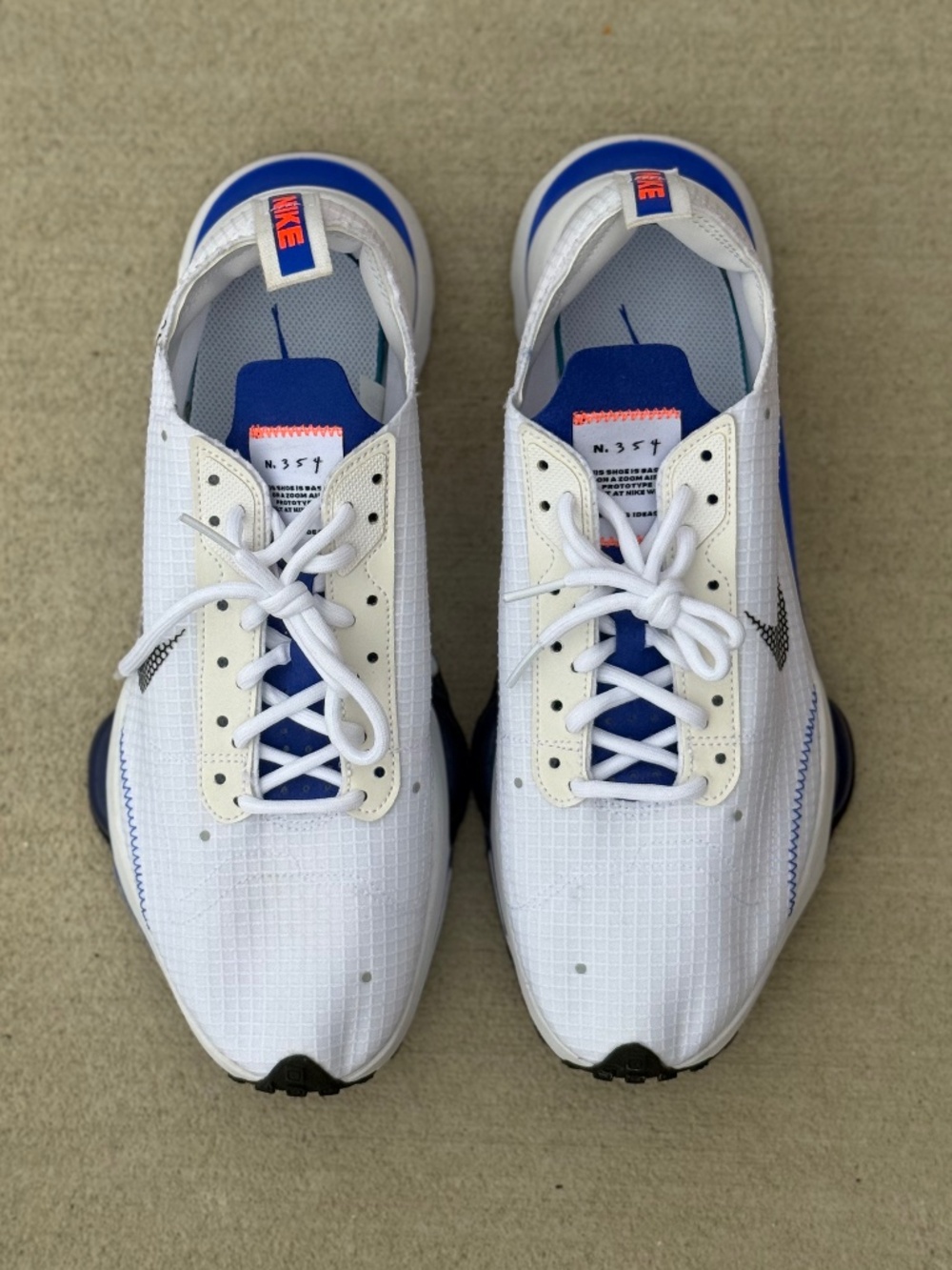 NWOB Nike Air Zoom-Type SE White Racer Blue CV2220-101 US Men’s Size 9.5